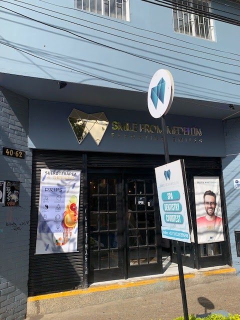 Smile From Medellín dental clinic in Medellín, Colombia